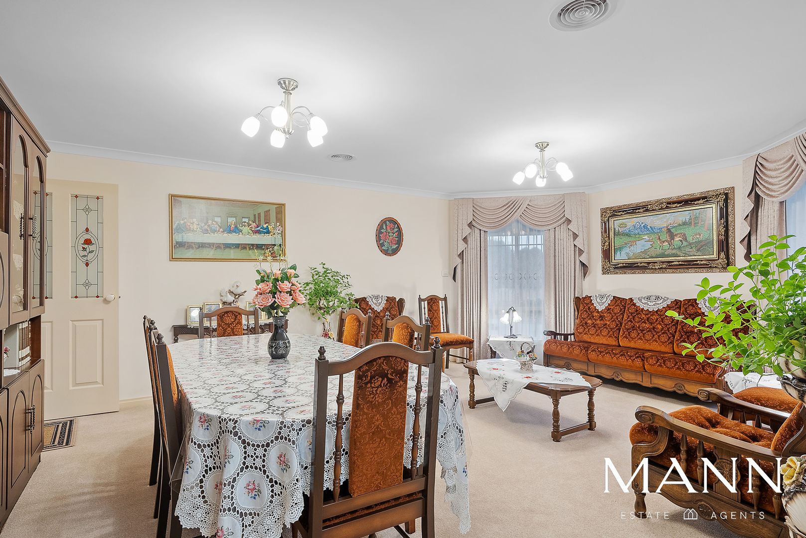 125 Forest Red Gum Drive, Mickleham VIC 3064 House for Sale