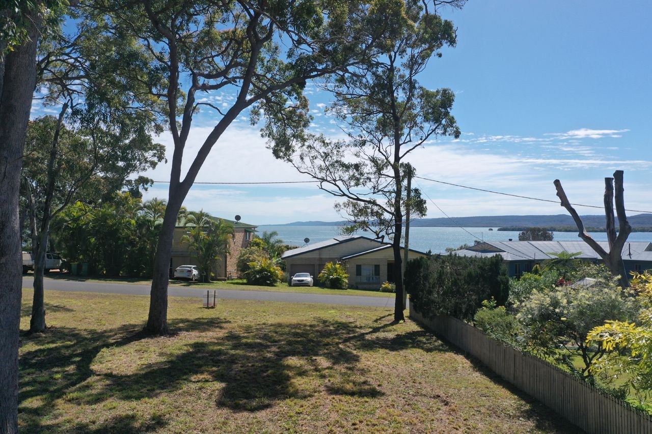 Sold 36 Bay Drive, Russell Island QLD 4184 on 01 Nov 2022 2018067652 Domain