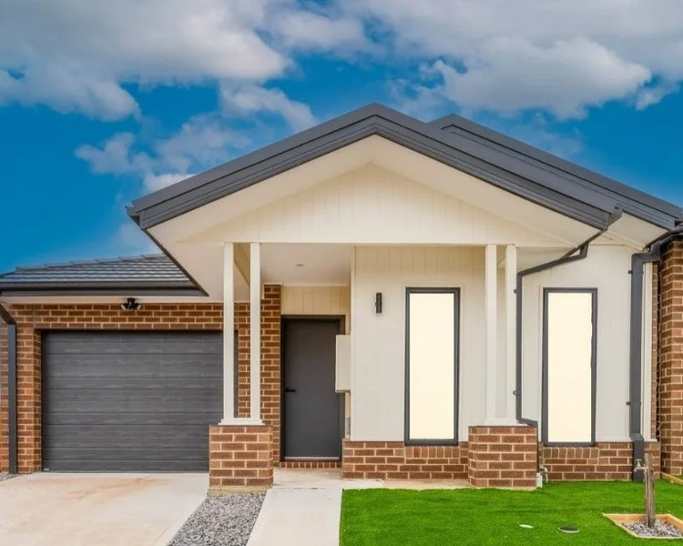 24 Stonneyburn Road, Thornhill Park VIC 3335