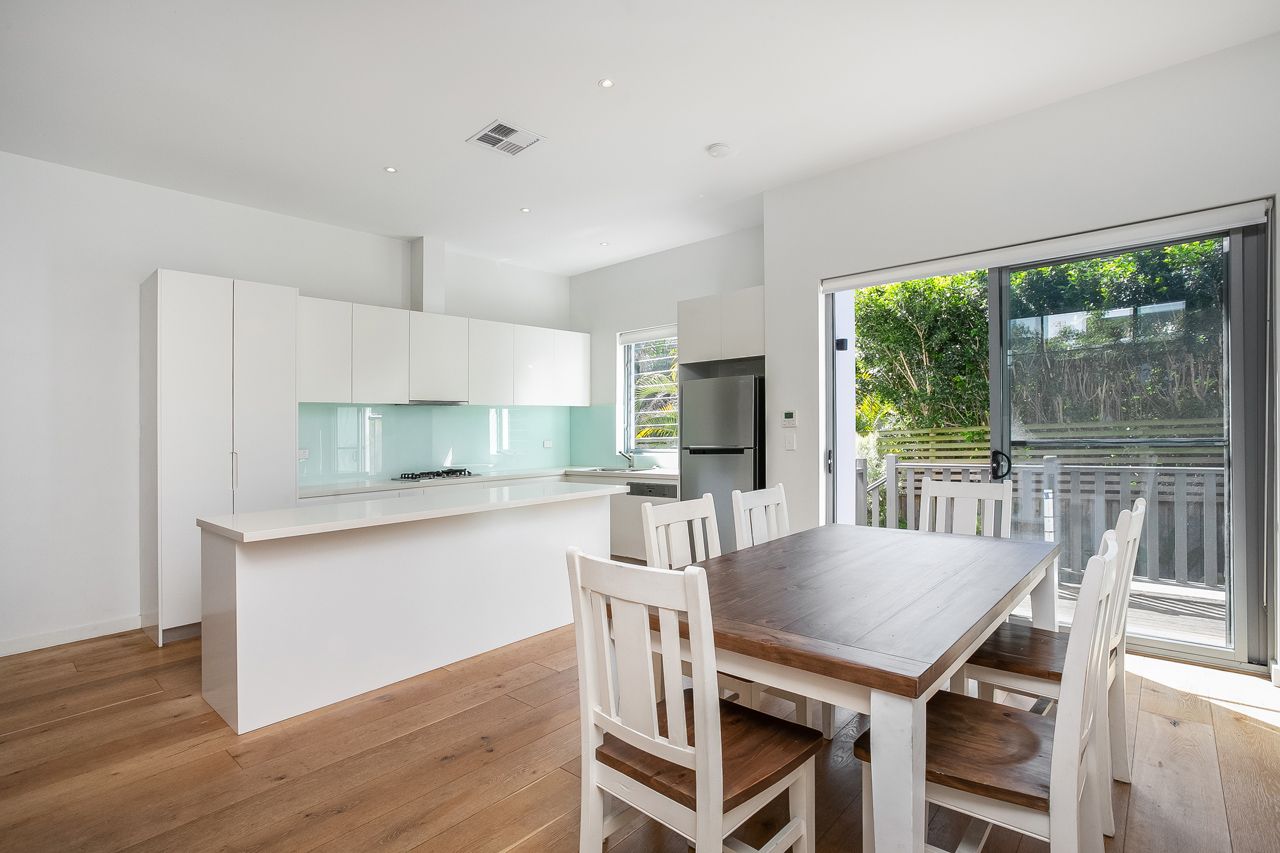 3 bedrooms Apartment / Unit / Flat in 6/19-21 Ocean Avenue NEWPORT NSW, 2106