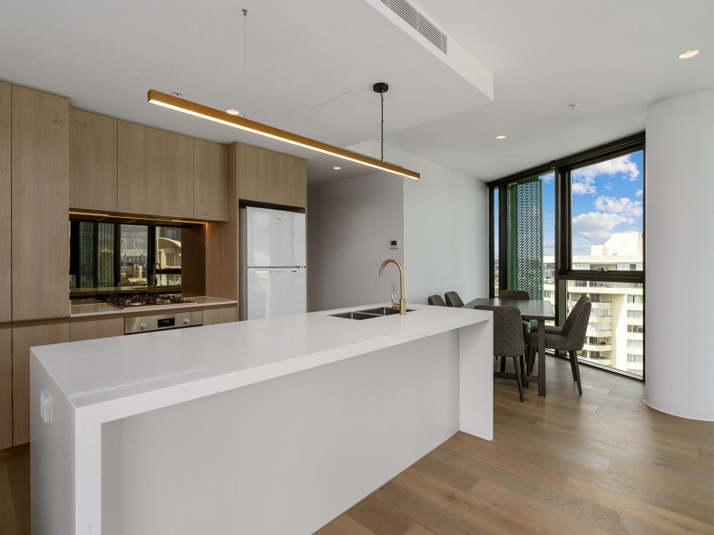 2 bedrooms Apartment / Unit / Flat in 1409/36 Lambert Street KANGAROO POINT QLD, 4169