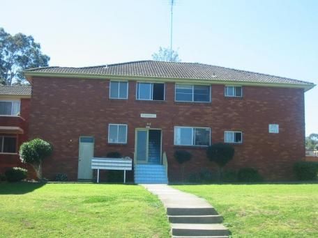 2 bedrooms Apartment / Unit / Flat in 17/98 dumaresq Street CAMPBELLTOWN NSW, 2560