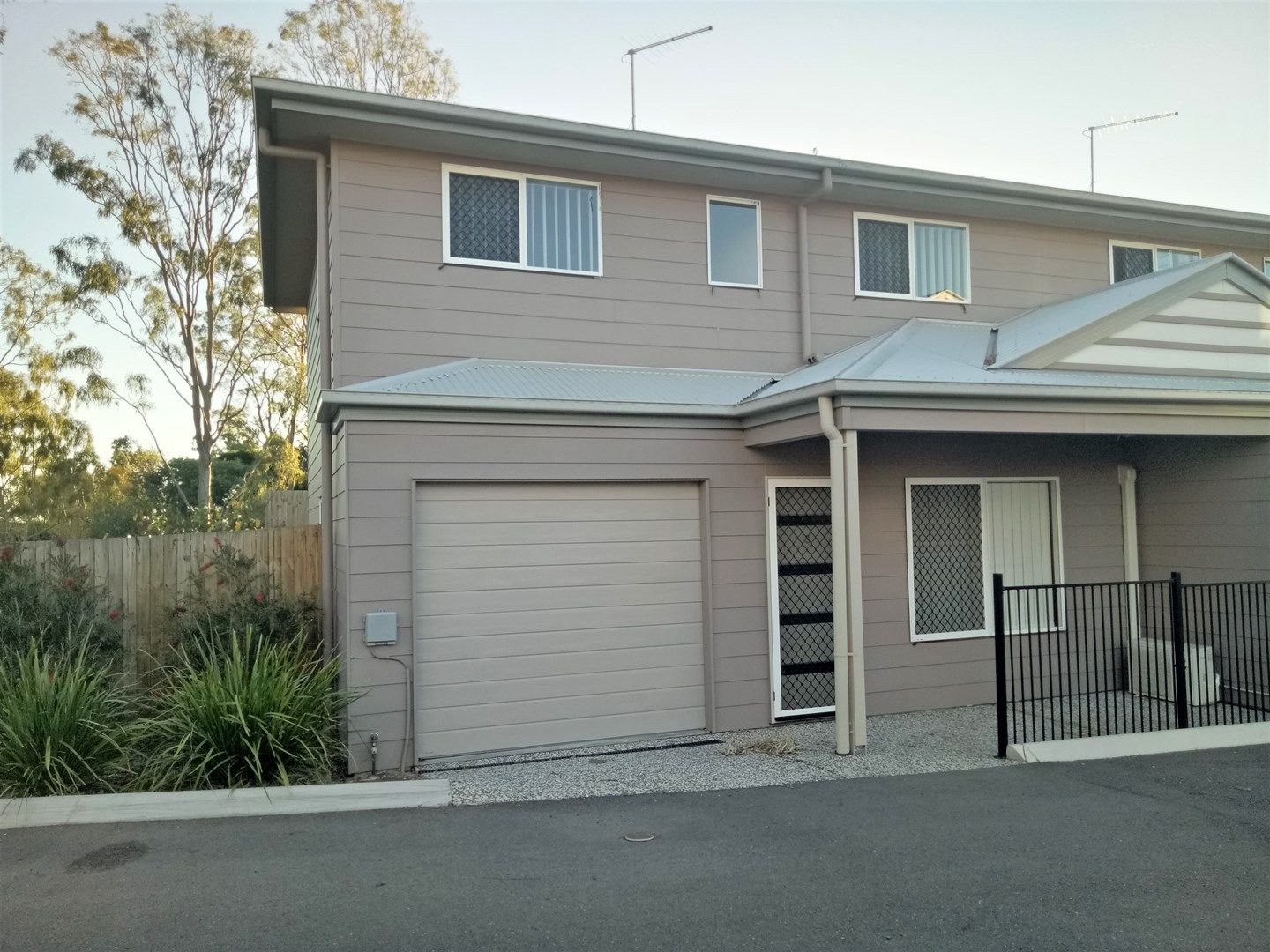 3 bedrooms Townhouse in 3/10 Creek Street BUNDAMBA QLD, 4304