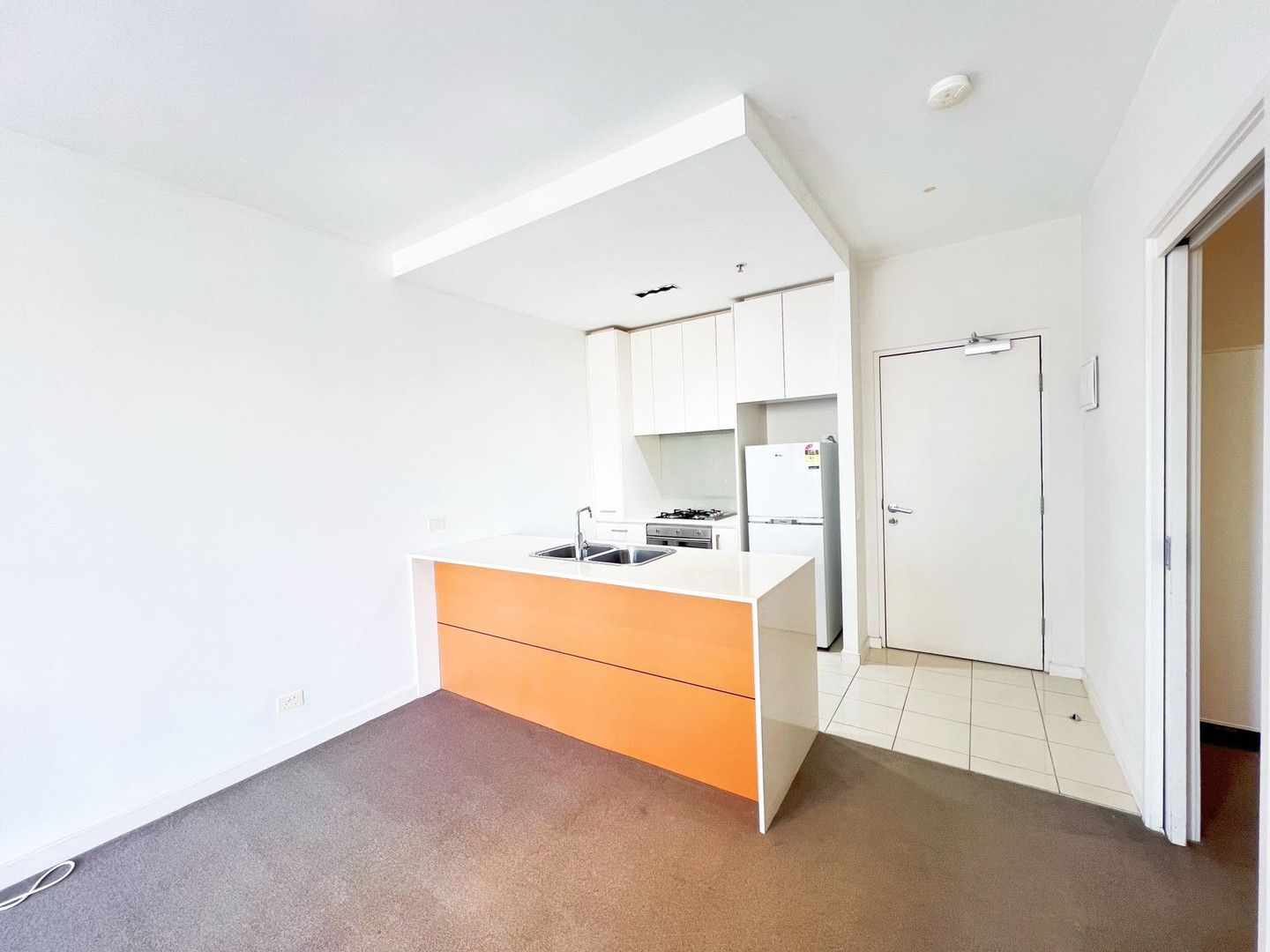 2 bedrooms Apartment / Unit / Flat in 1006A/8 Franklin St MELBOURNE VIC, 3000