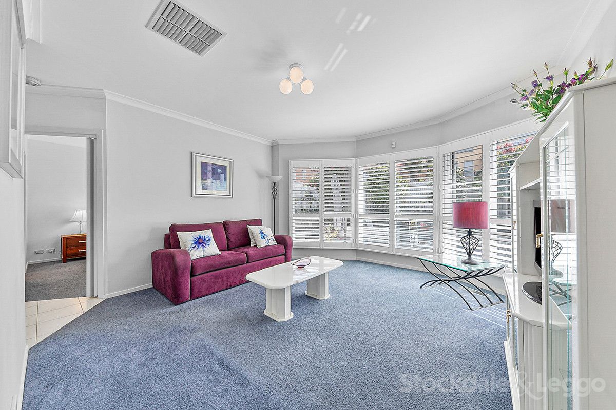1/19 Mill Court, Wheelers Hill VIC 3150, Image 2