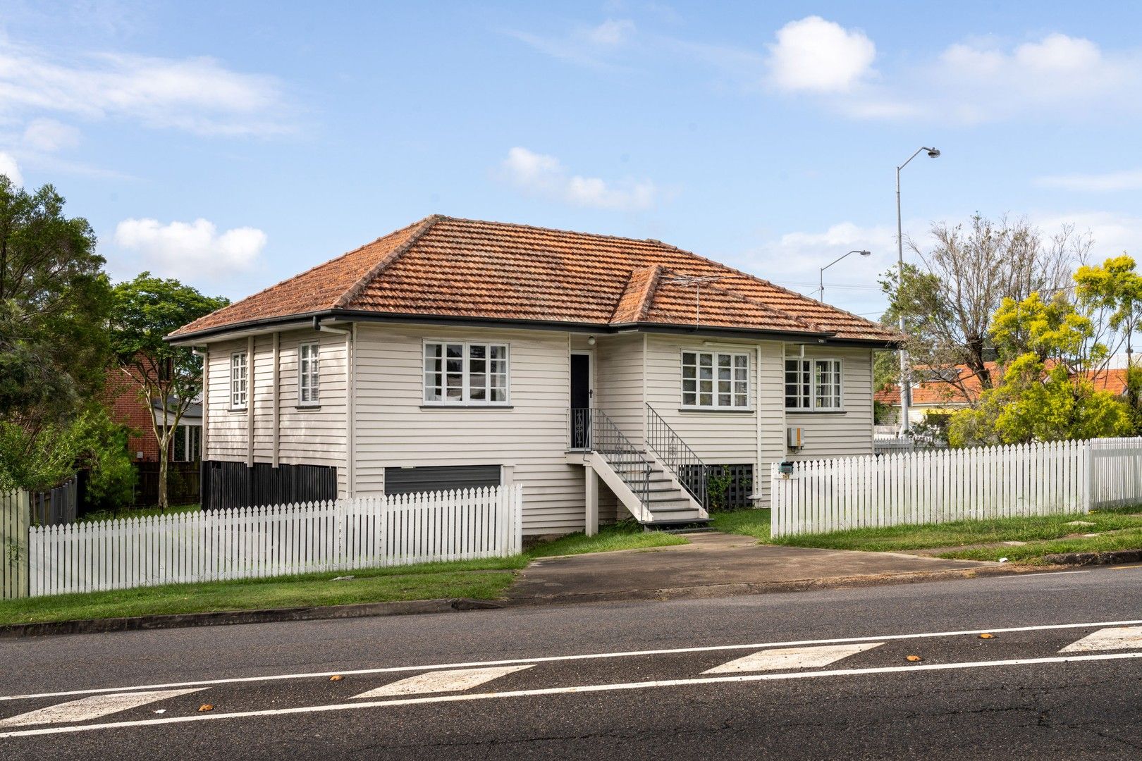 4 bedrooms House in 165 Ferguson Road SEVEN HILLS QLD, 4170