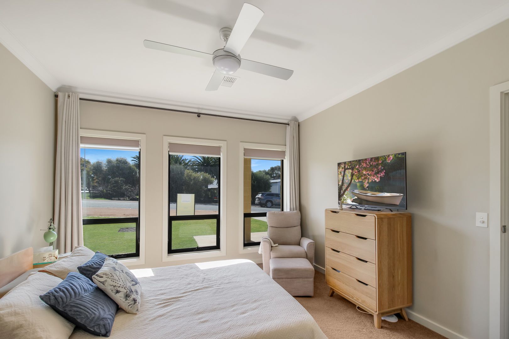 2 DeVito Drive, Waikerie SA 5330, Image 1