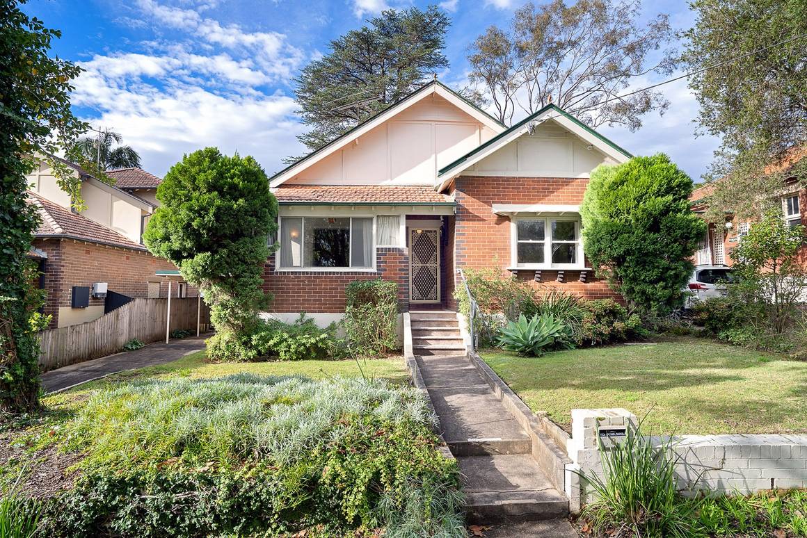 Picture of 8 Kent Street, EPPING NSW 2121