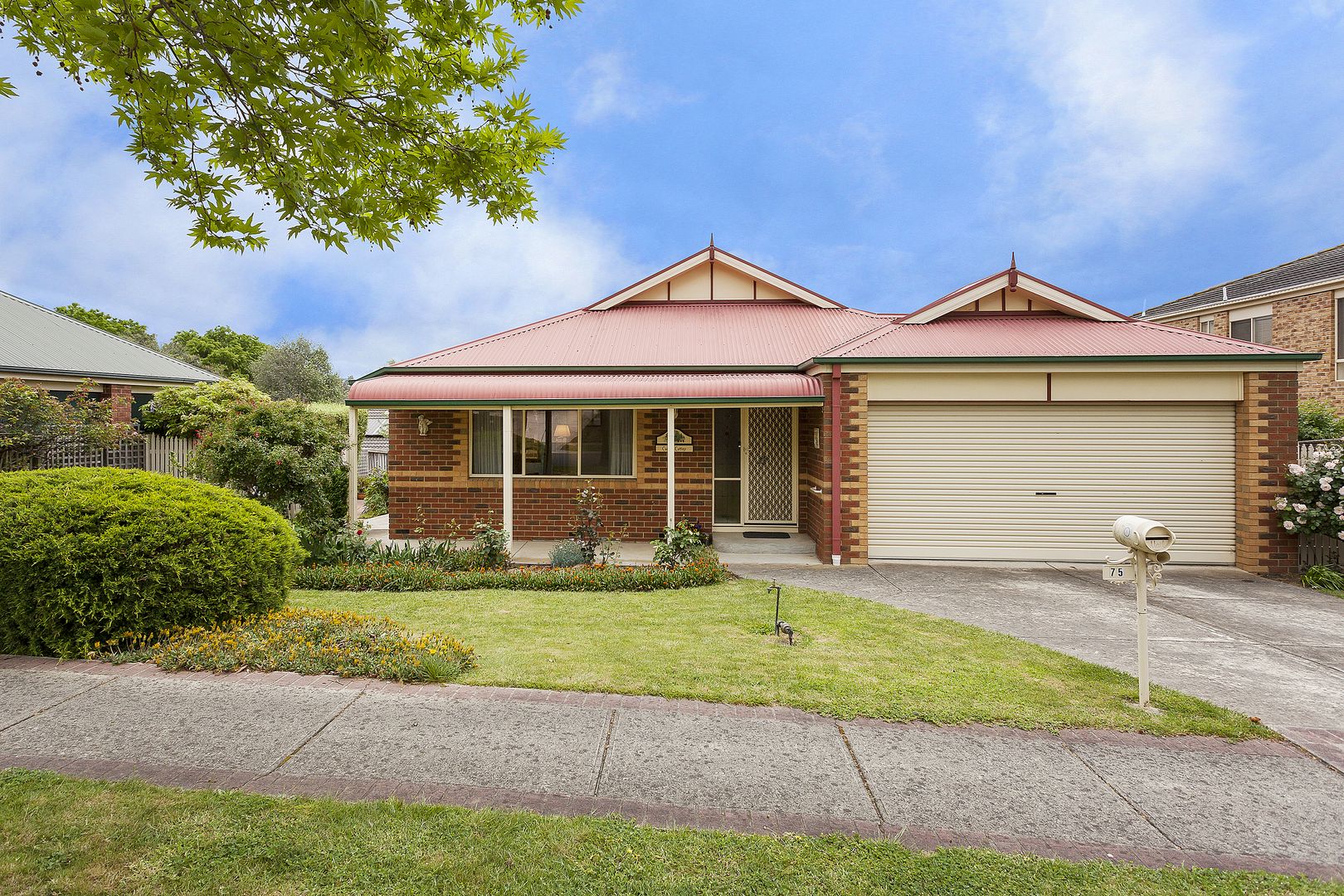 75 Billanook Way, Chirnside Park Property History & Address Research