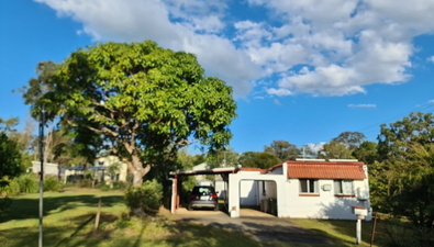 Picture of 2-4 Curlew Street, MACLEAY ISLAND QLD 4184