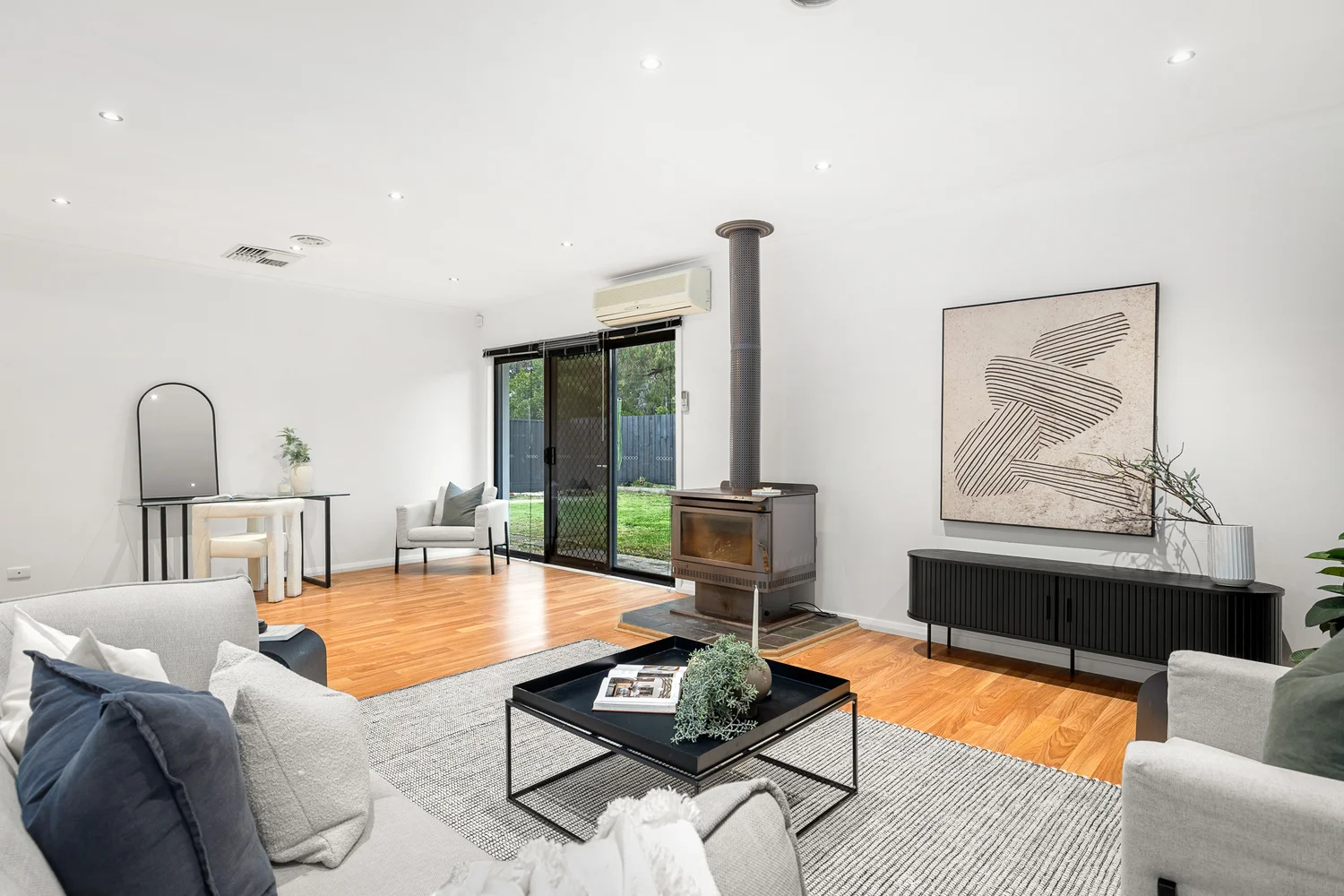 Additional image 12 of 17 Pastoral Place, Sydenham VIC 3037