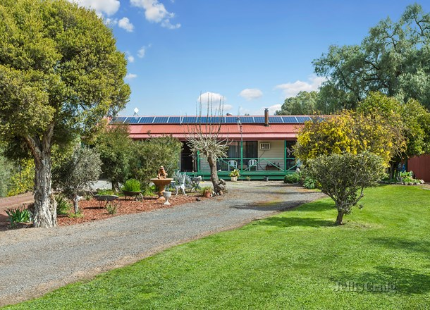 14 Church Street, Newstead VIC 3462