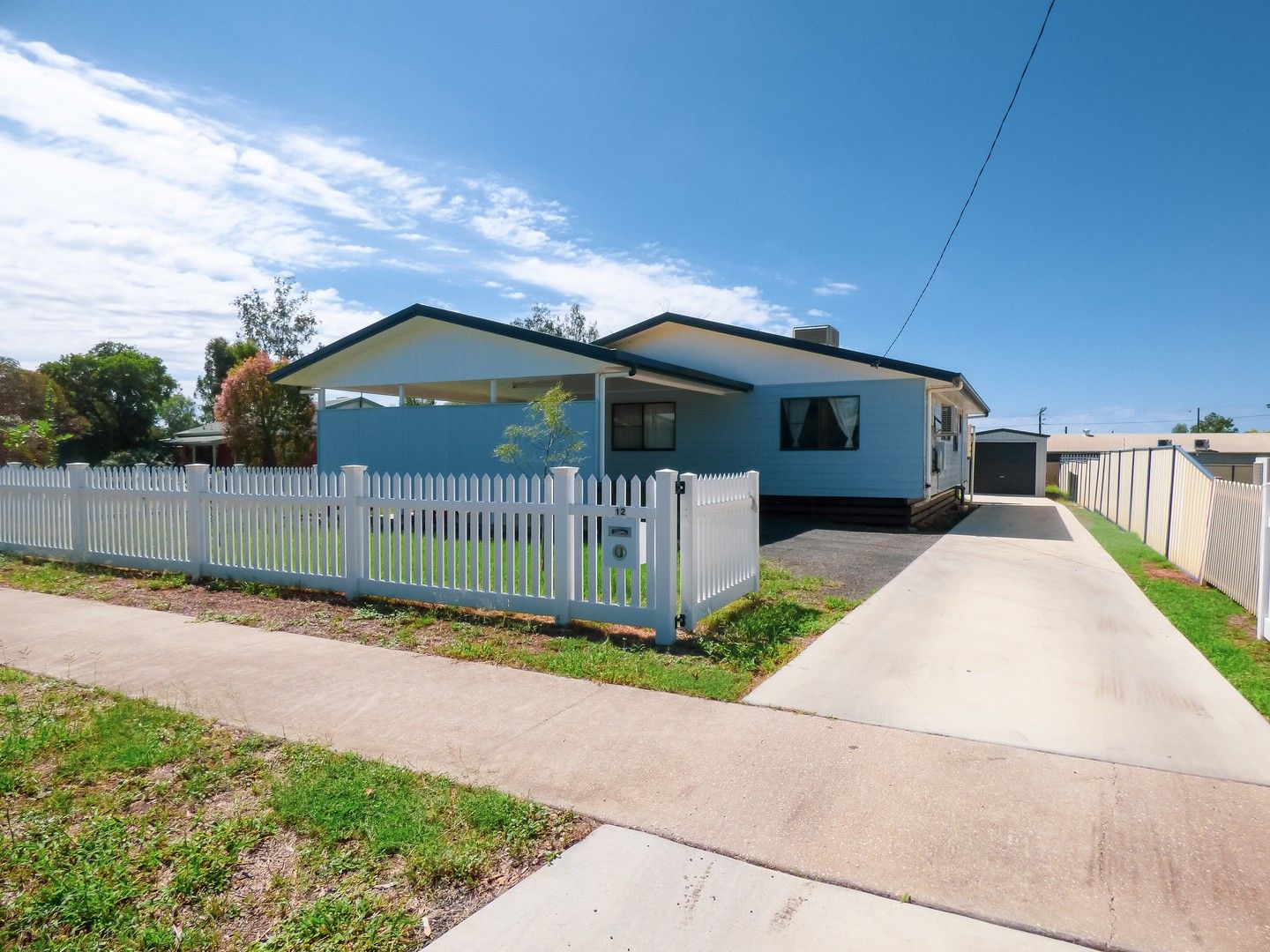 1 bedrooms House in 2/12 Feather Street ROMA QLD, 4455