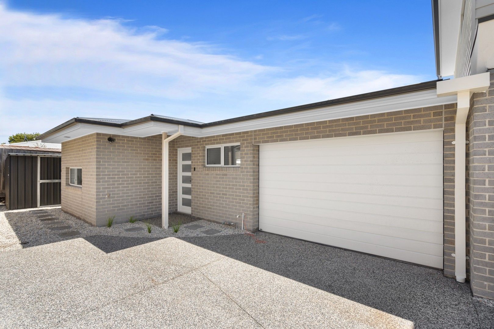 2 bedrooms House in 3/74 Rainier Avenue DROMANA VIC, 3936