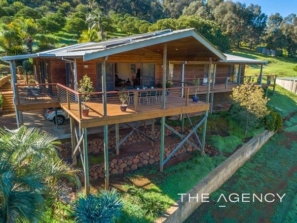 Picture of 240 Croyden Road, ROLEYSTONE WA 6111