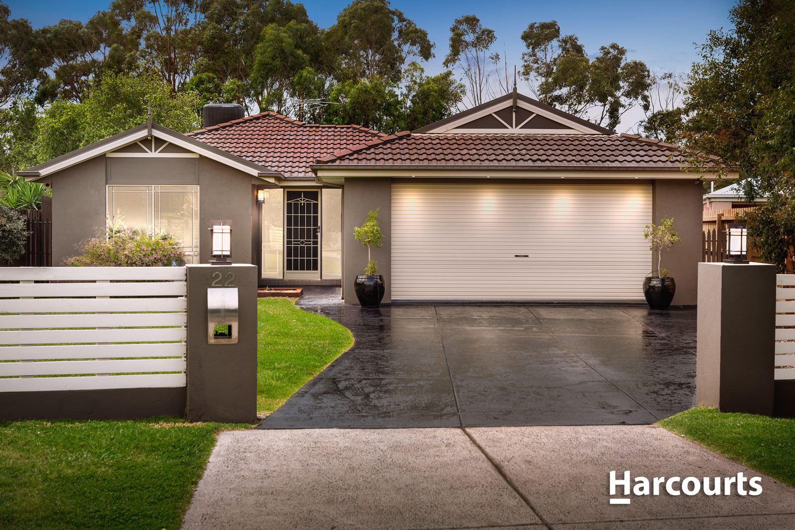 22 Hartsmere Drive, Berwick VIC 3806, Image 0