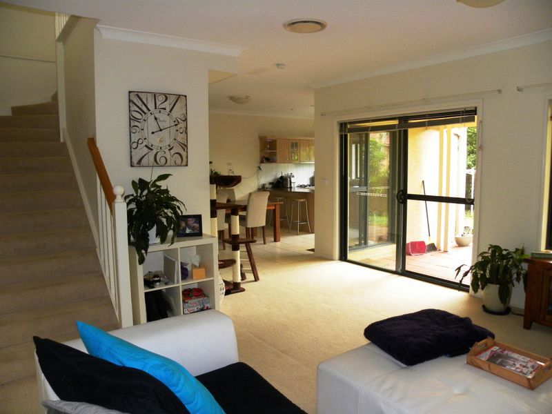 21 Kensington Place, MARDI NSW 2259, Image 1