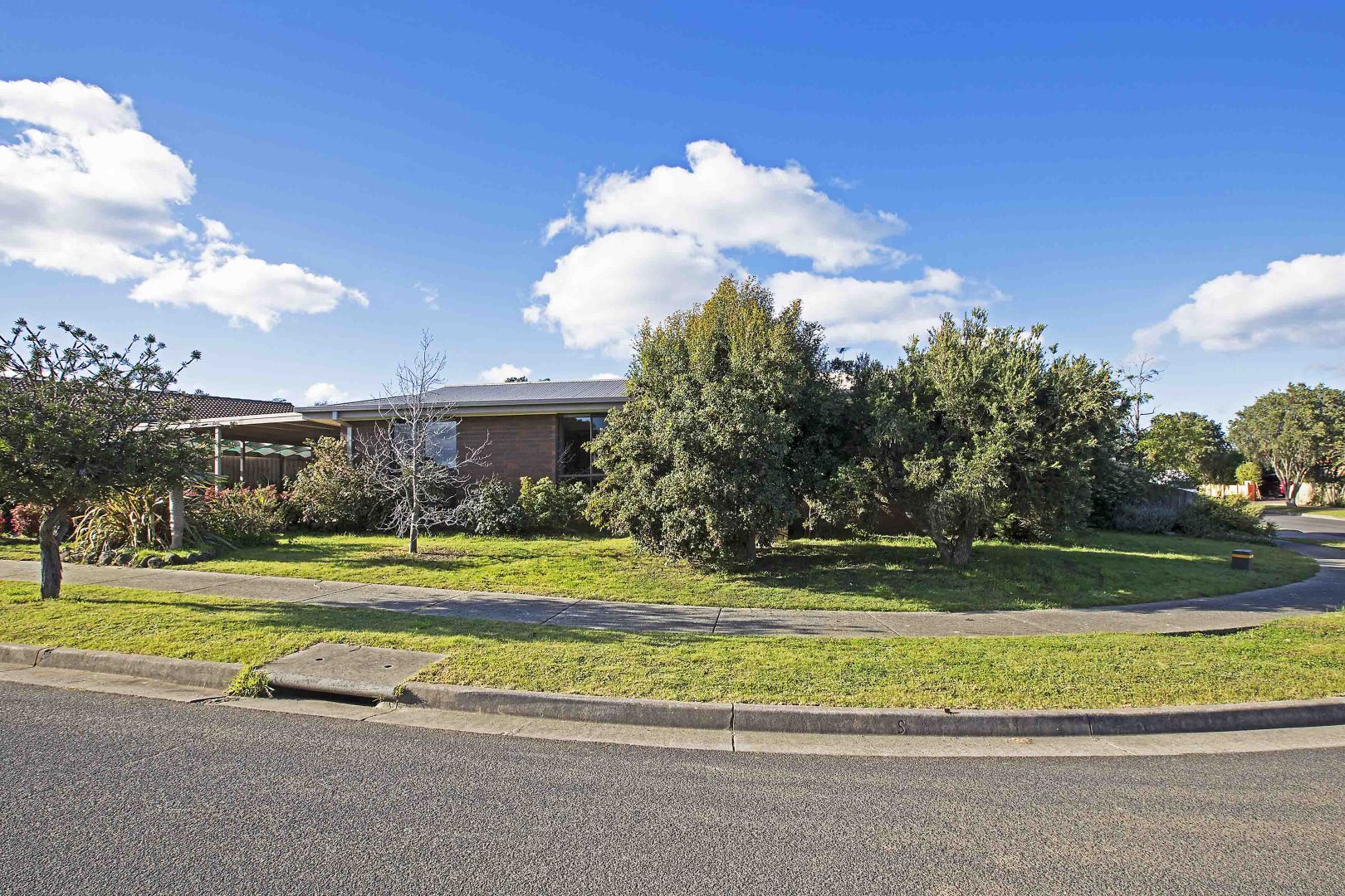 10 Springhurst Crescent, Grovedale VIC 3216, Image 1