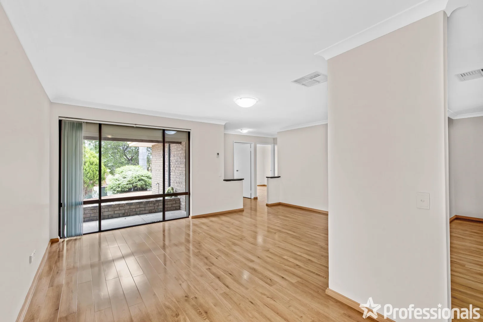 Additional image 7 of 48 Mcfarlane Circle, Mirrabooka WA 6061