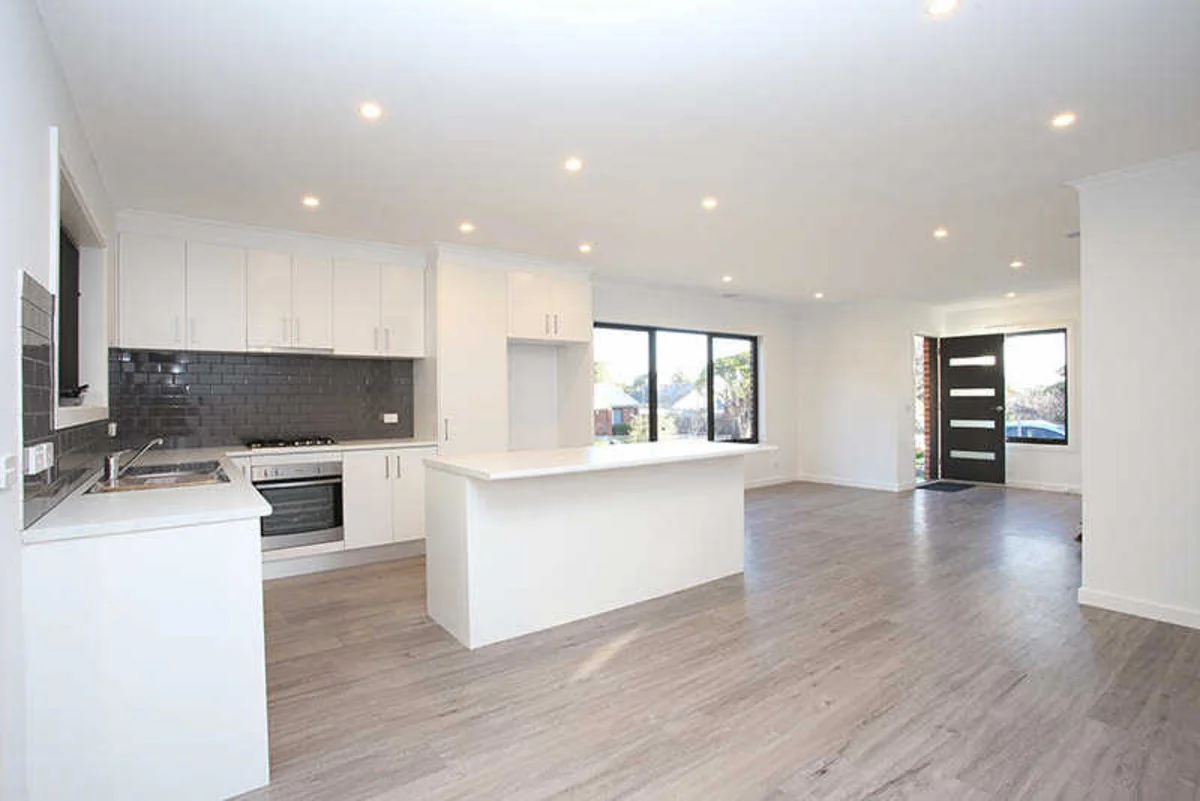 Additional image 2 of 27 Hickory Crescent, Frankston North VIC 3200