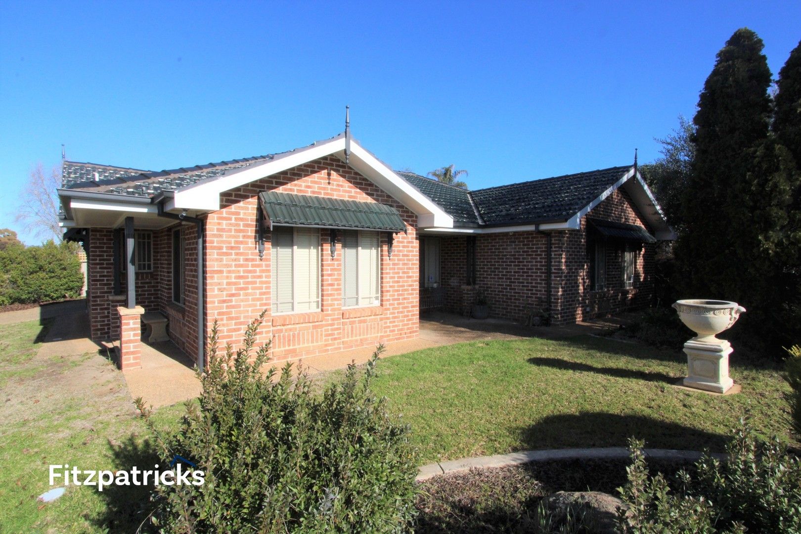1/2 Fitzroy Street, Tatton NSW 2650 Apartment For Rent Domain