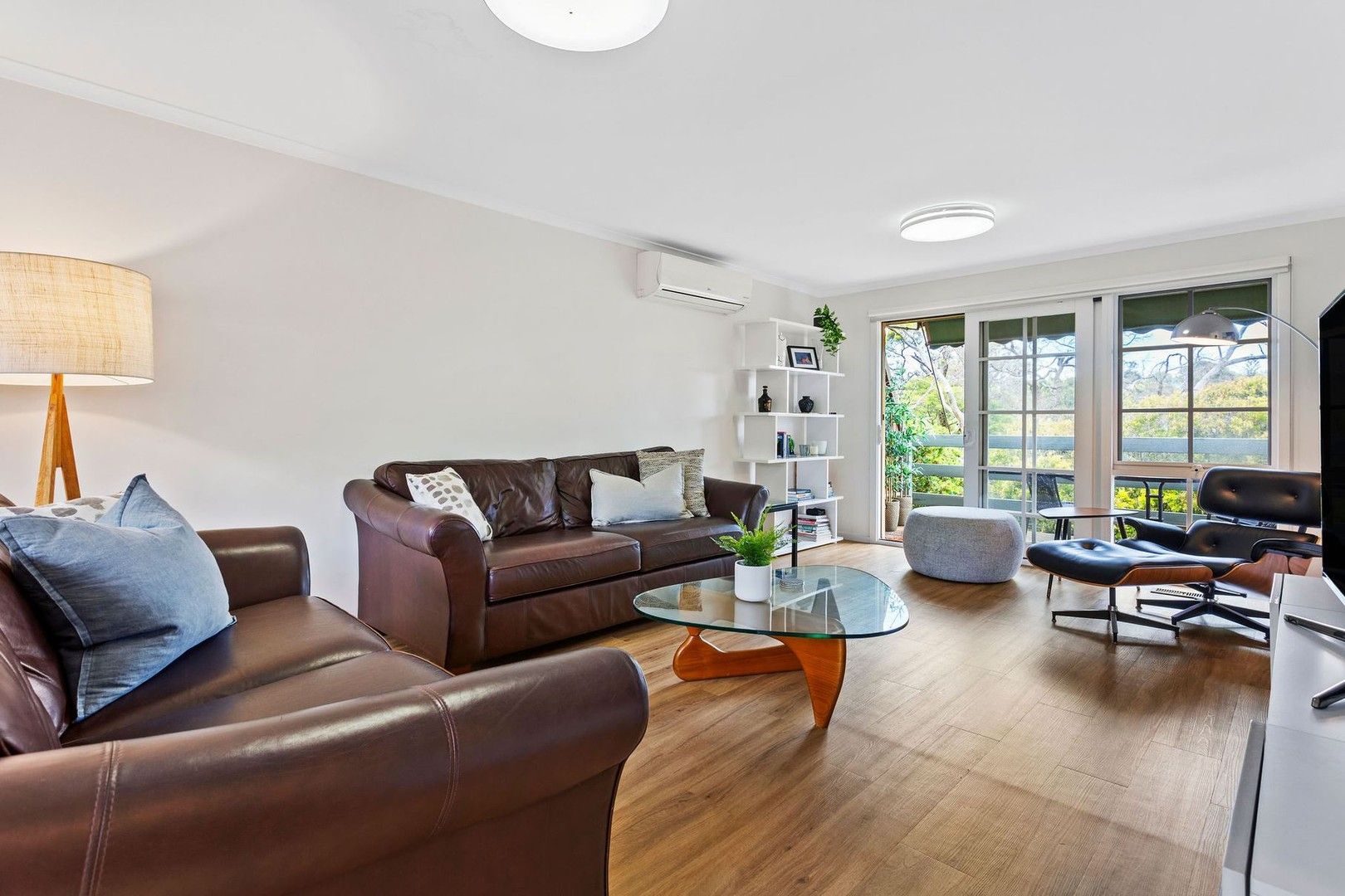2/6062 Wimborne Avenue, Mount Eliza VIC 3930 Apartment For Rent