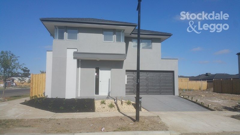 3 bedrooms House in 1 Leicester Way MICKLEHAM VIC, 3064