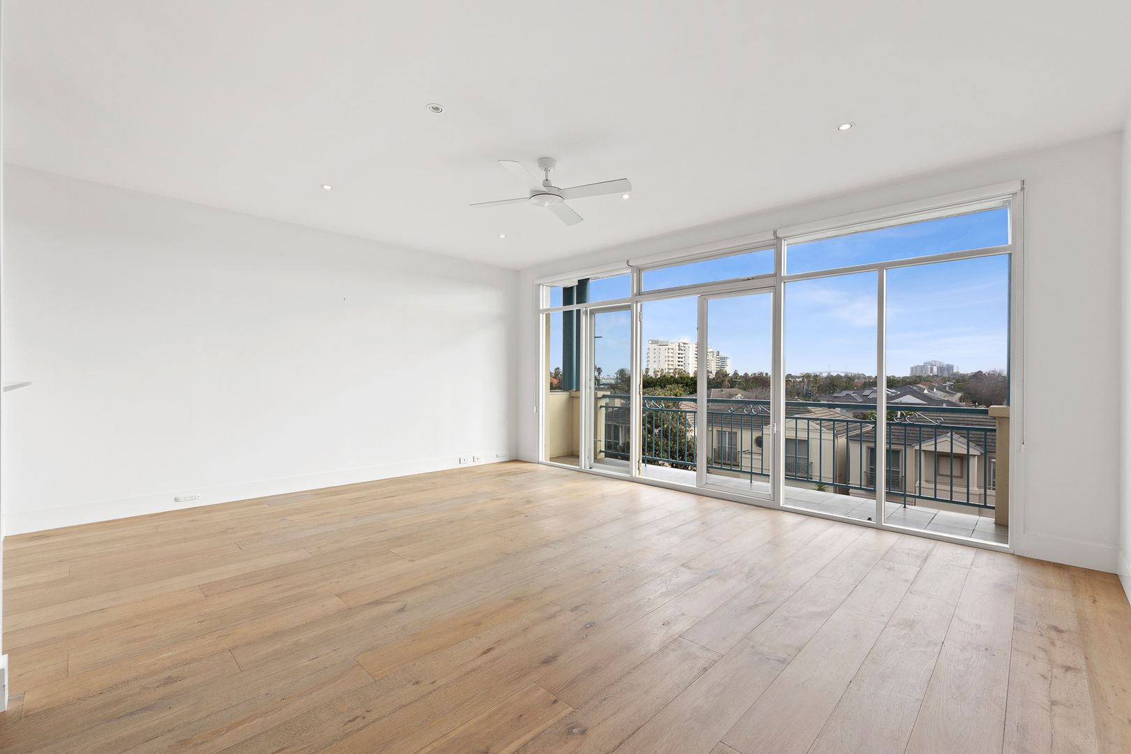 302/14 Princes Street, Port Melbourne VIC 3207, Image 1