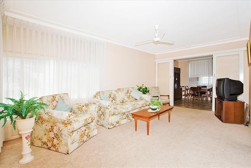 32 Clareville Avenue, Sandringham NSW 2219, Image 1