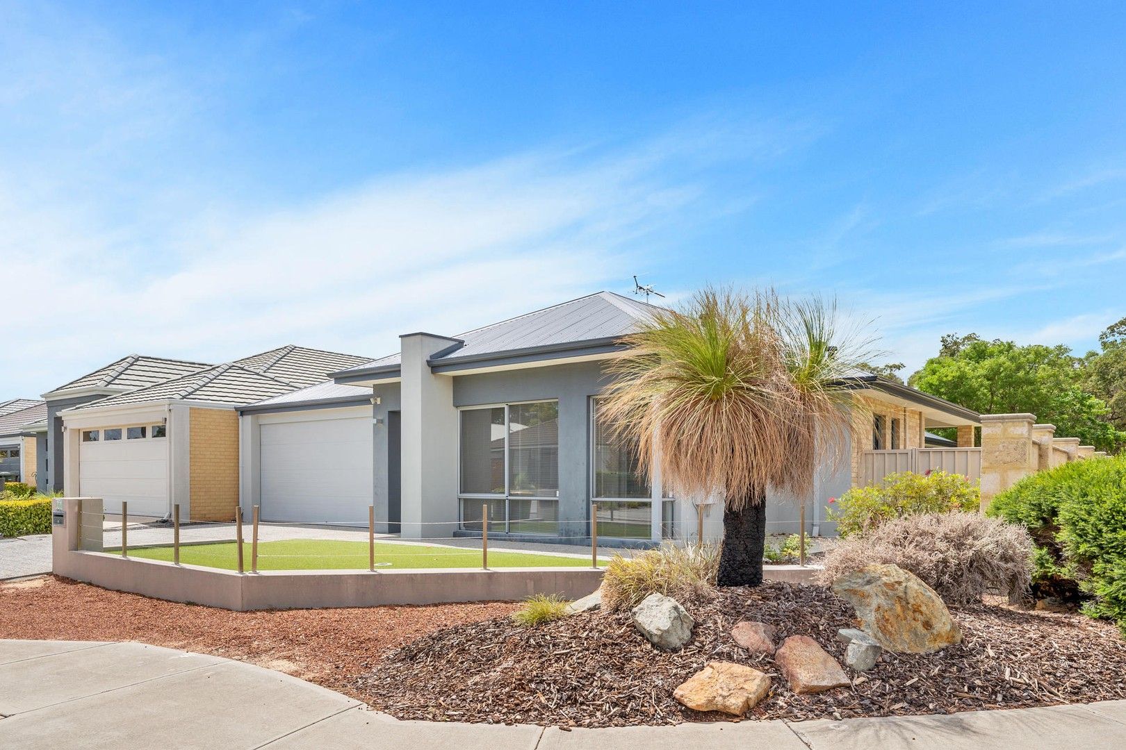 21 Monarch Way, Wattle Grove WA 6107, Image 0