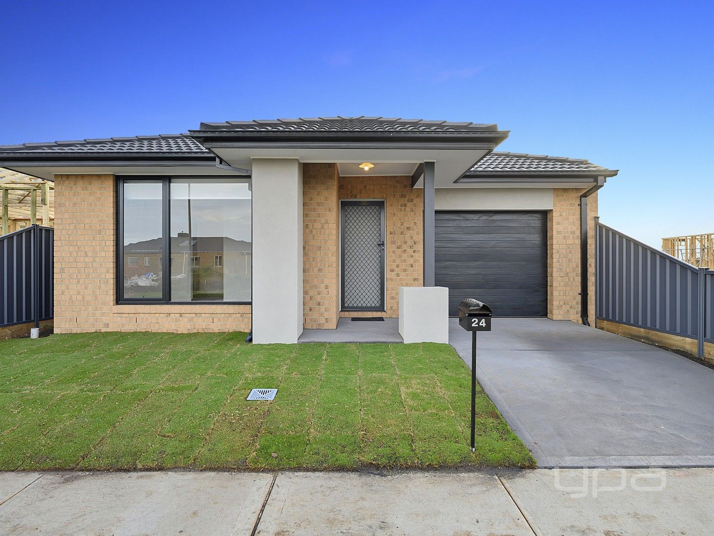 3 bedrooms House in 24 Enrica Drive MELTON SOUTH VIC, 3338