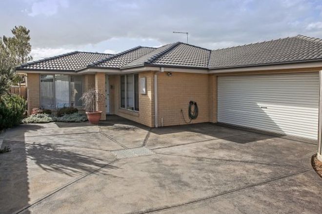 Picture of 2/9 Fairchild Street, DROUIN VIC 3818