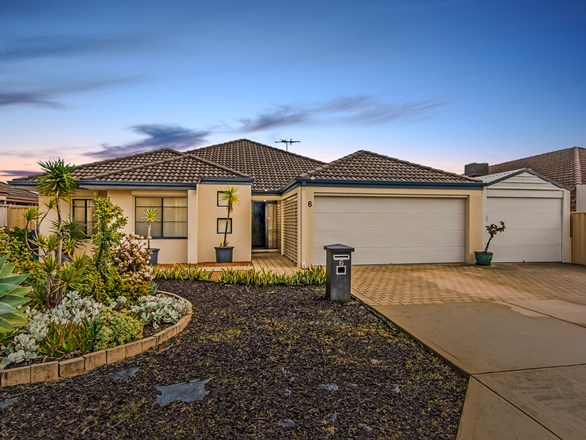 6 Lakewood Grove, Bertram WA 6167