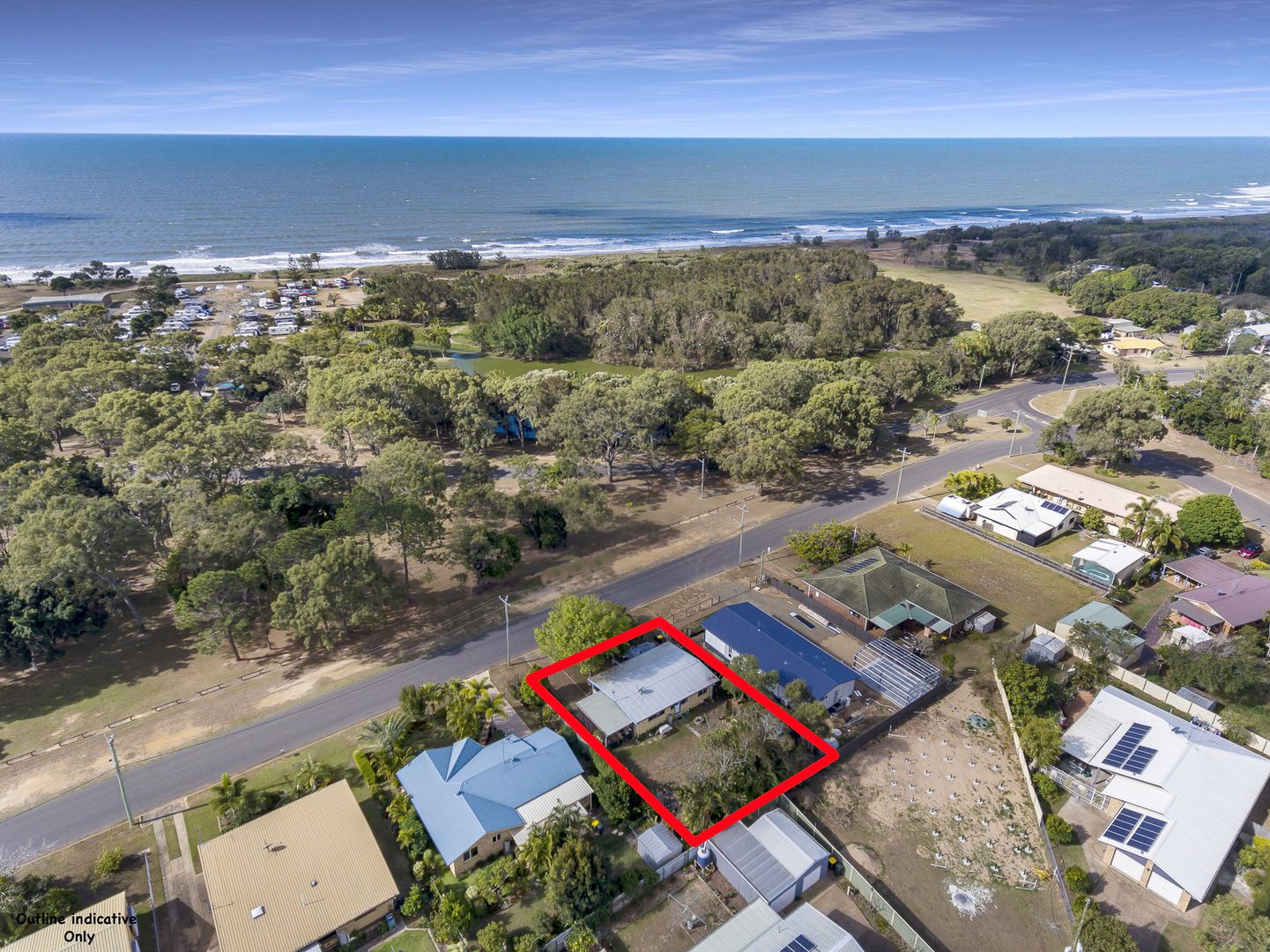 11 Club Ave, Moore Park Beach QLD 4670, Image 1