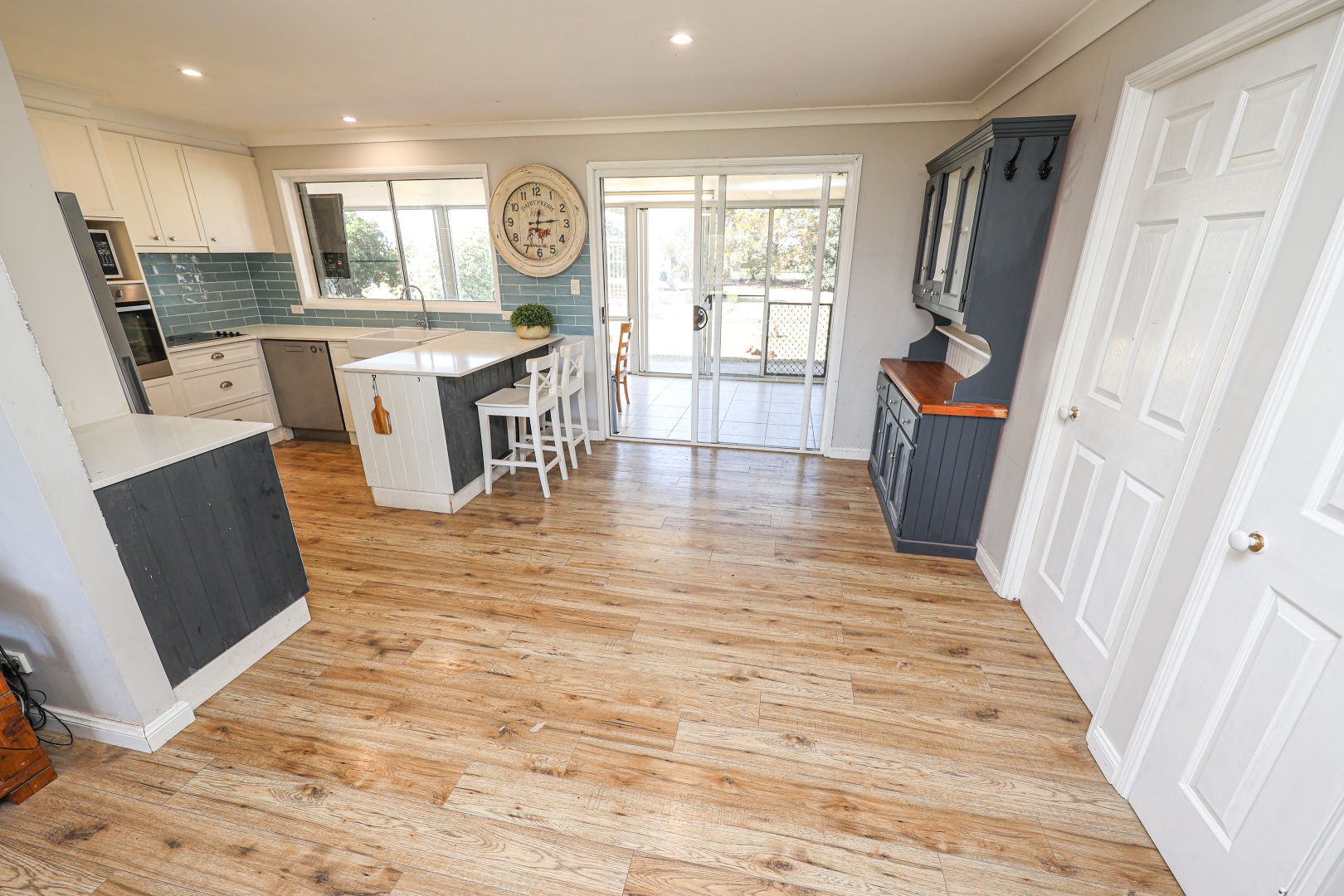 22 Harpeng Road, Wivenhoe Pocket QLD 4306 Domain