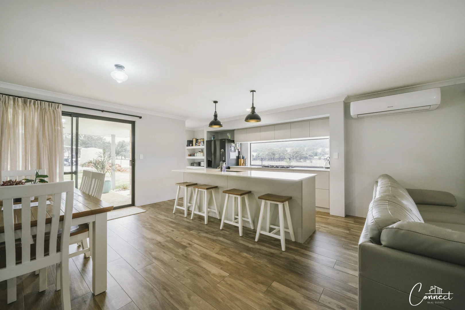 Additional image 10 of 19 Sims Road, Bakers Hill WA 6562