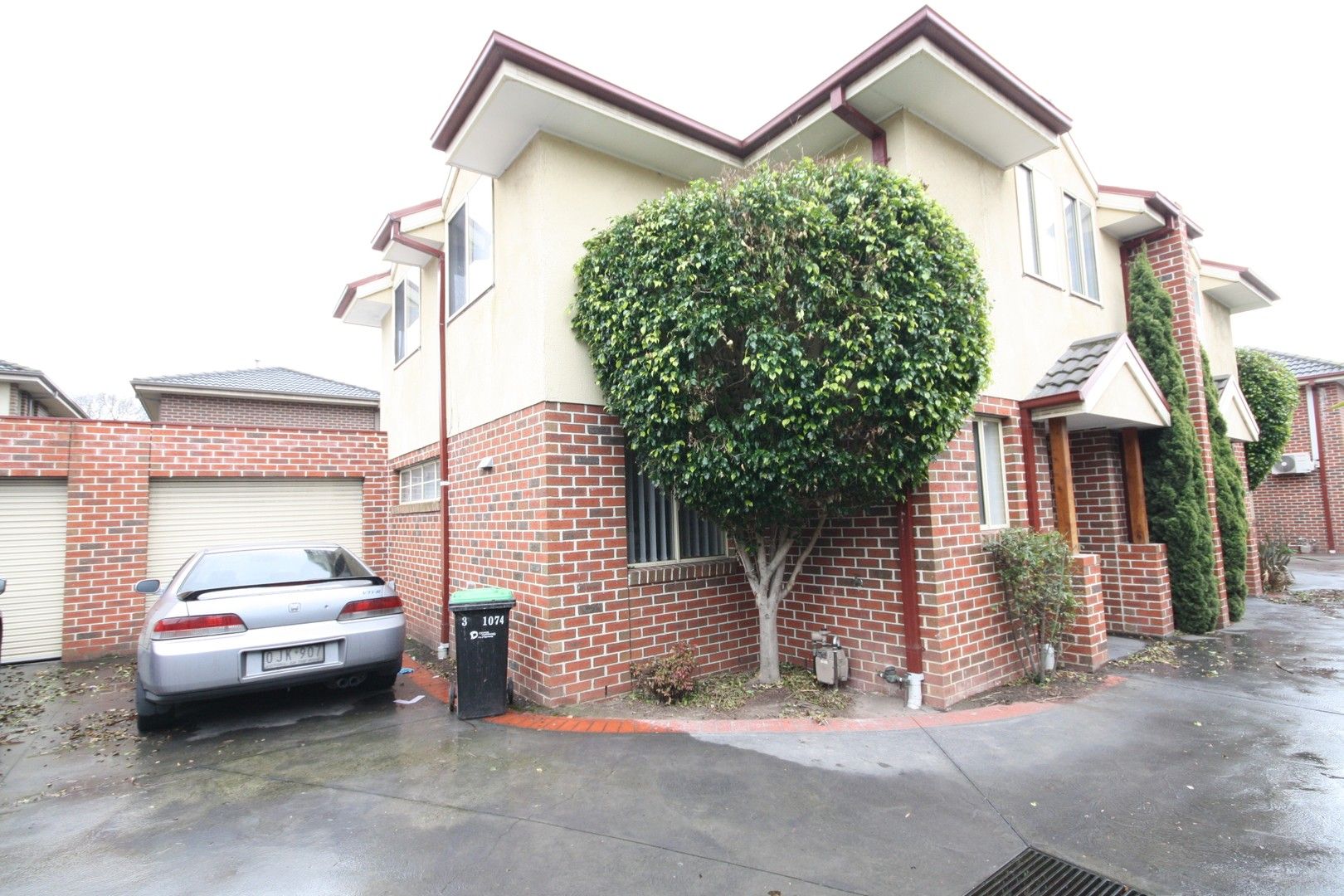 2 bedrooms Townhouse in 3/1074 Heatherton Road NOBLE PARK VIC, 3174