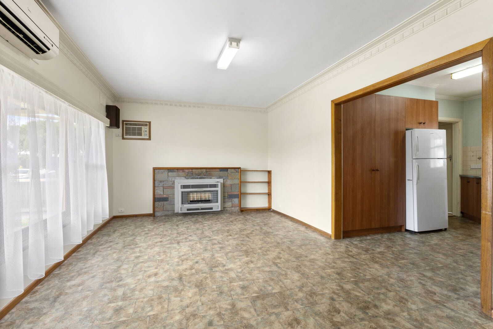 20 Ivy Street, Newcomb VIC 3219, Image 2