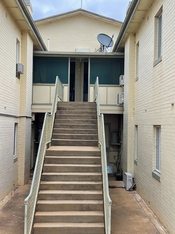 4/47 Kurrajong Avenue, Leeton NSW 2705 Apartment For Rent 260 Domain