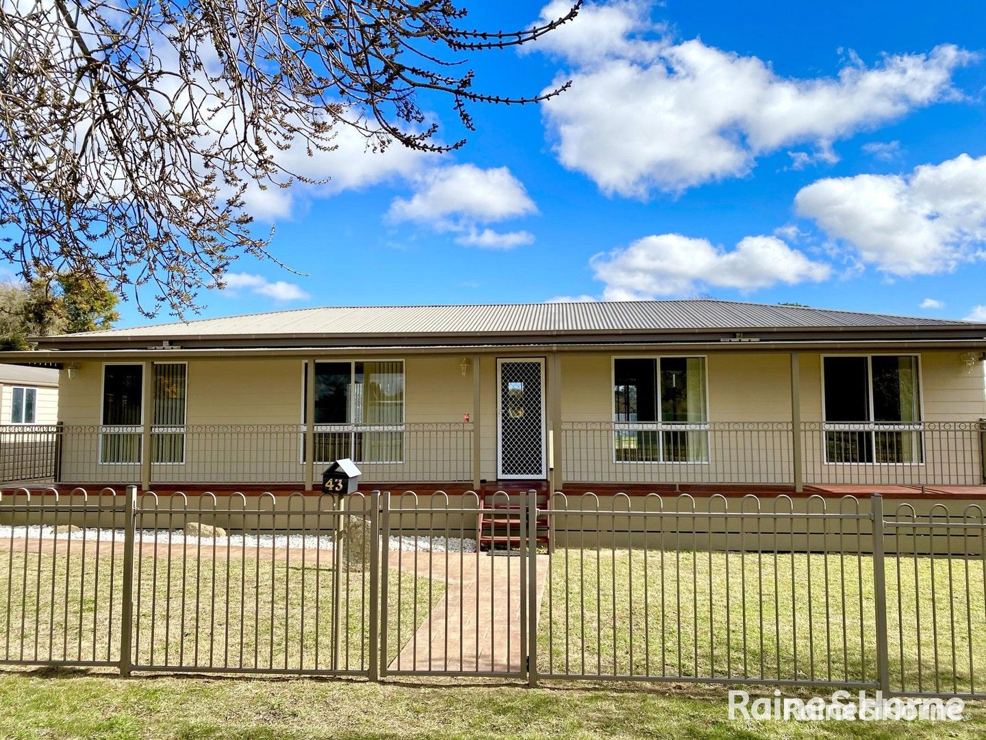 43 Ford Street, Boorowa NSW 2586, Image 0