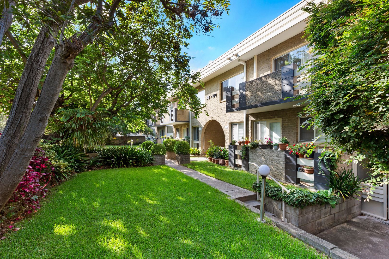 25/98-100 Burns Bay Road, Lane Cove NSW 2066, Image 1