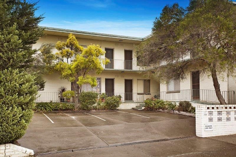 1 bedrooms Apartment / Unit / Flat in 4/120 Primrose Street ESSENDON VIC, 3040