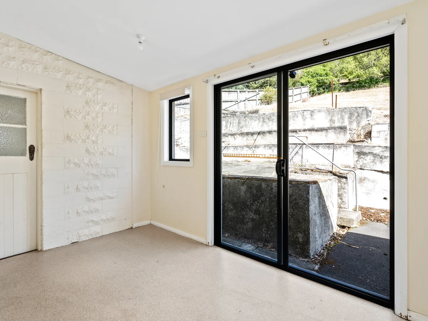 Additional image 20 of 16 Giblin Street, Lenah Valley TAS 7008