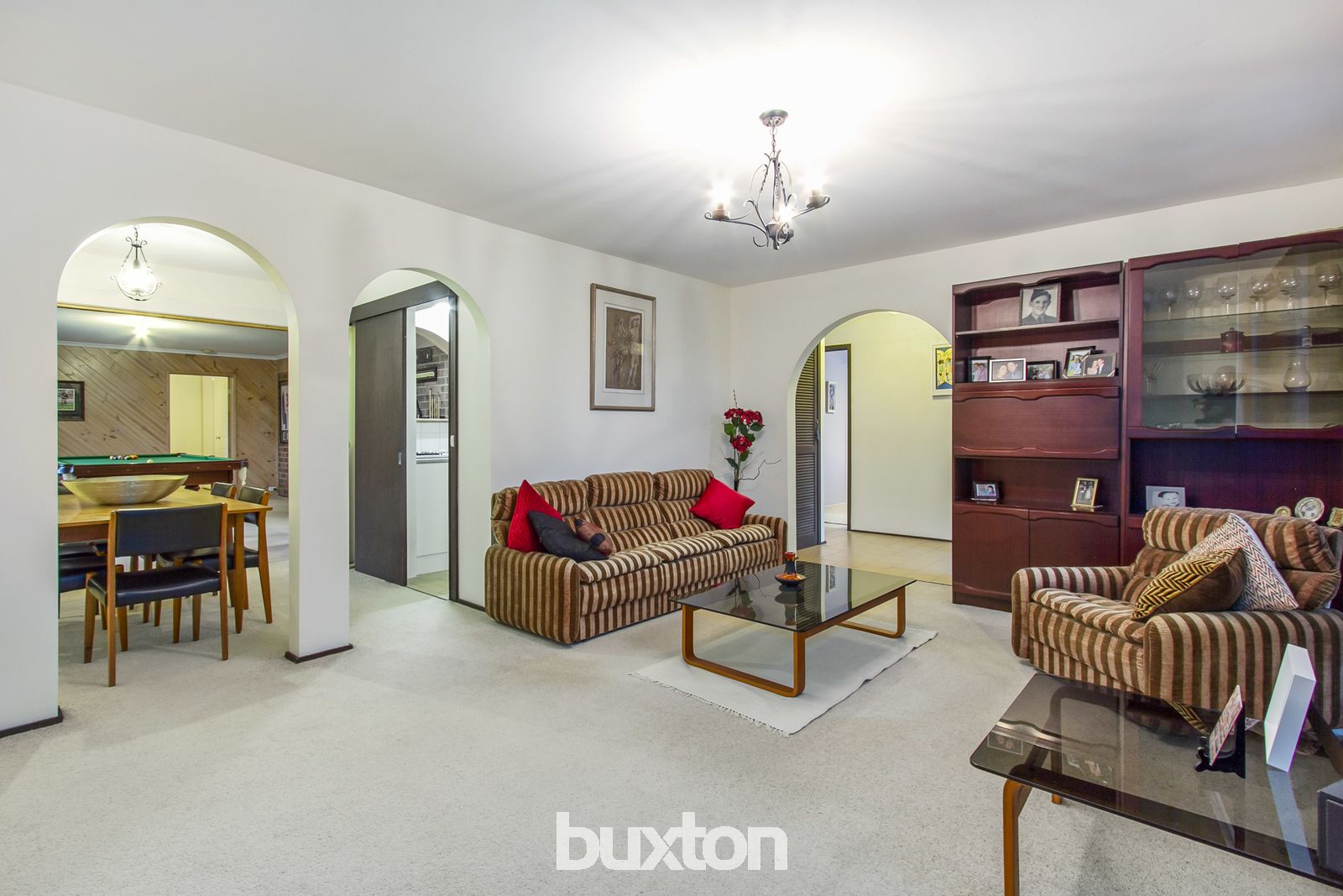 8 Golf Links Crescent, Dingley Village VIC 3172, Image 2