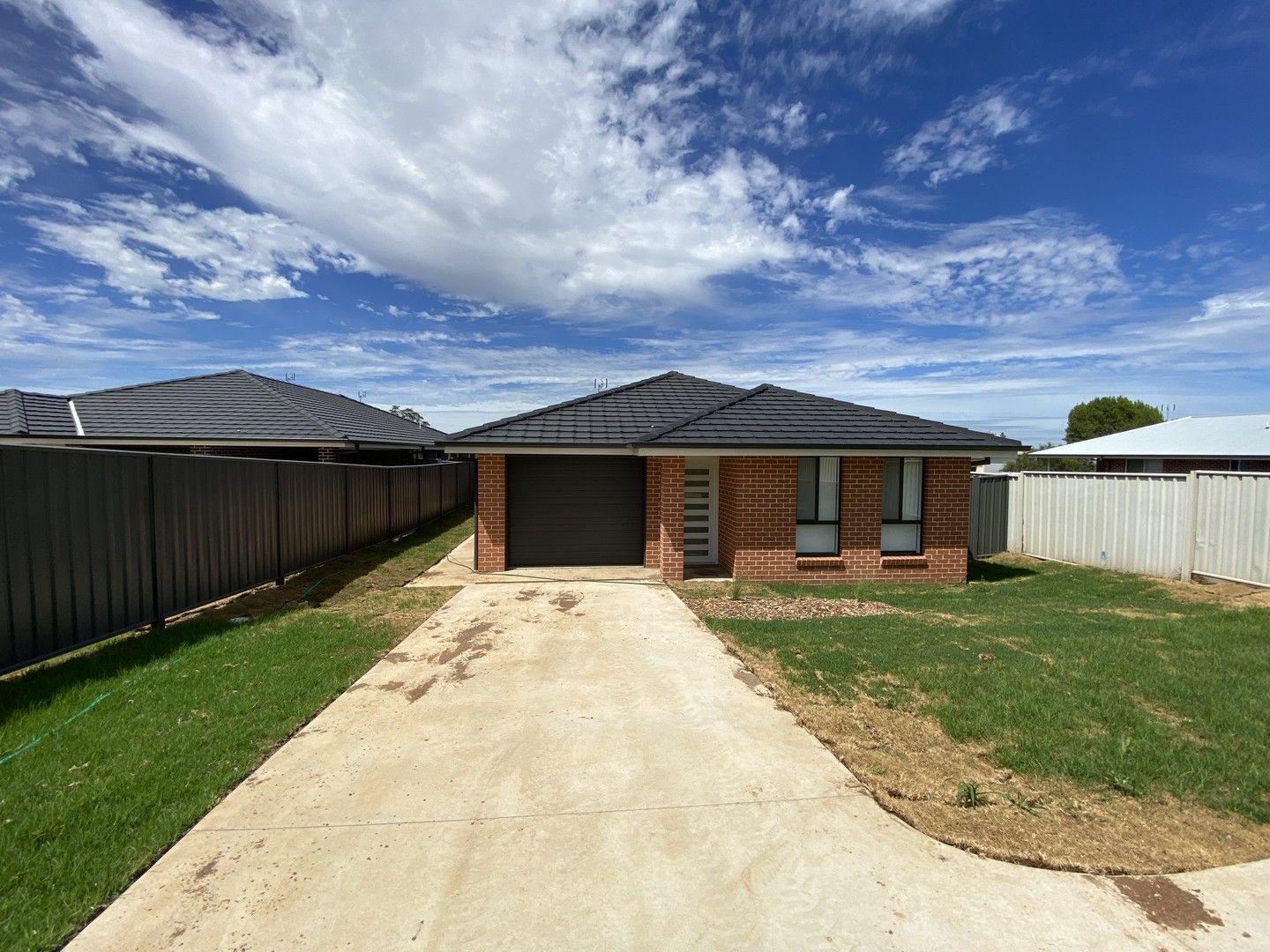 1/373 Armidale Rd, Tamworth NSW 2340 House For Rent Domain