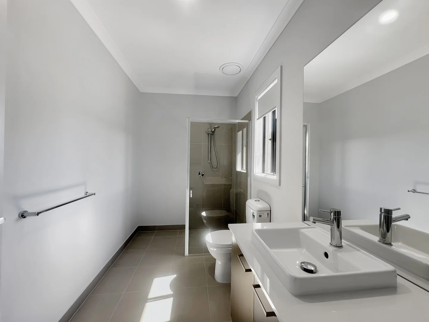 Additional image 8 of 24 Senator Drive, Benalla VIC 3672