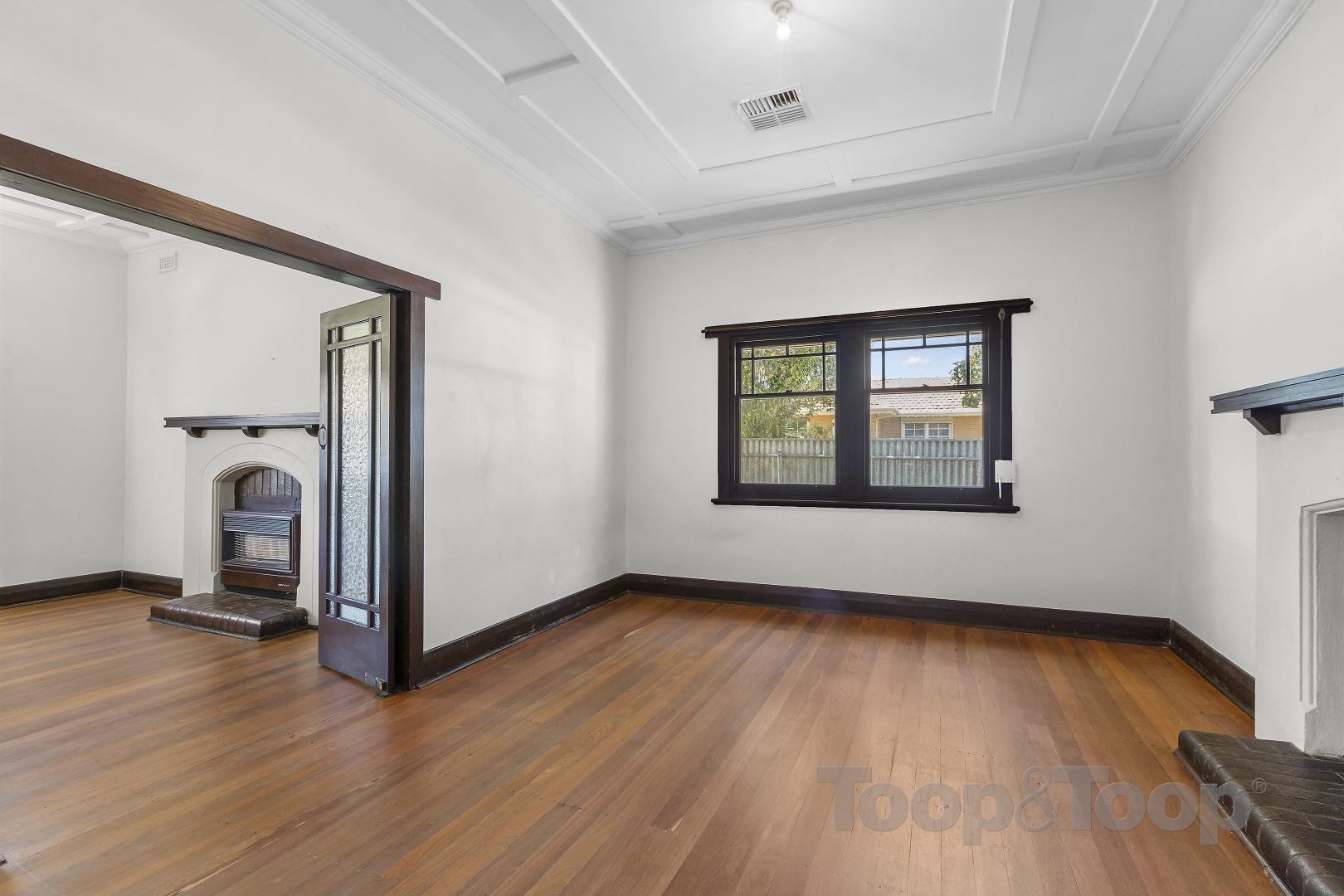 18 Caulfield Avenue, Cumberland Park SA 5041, Image 2