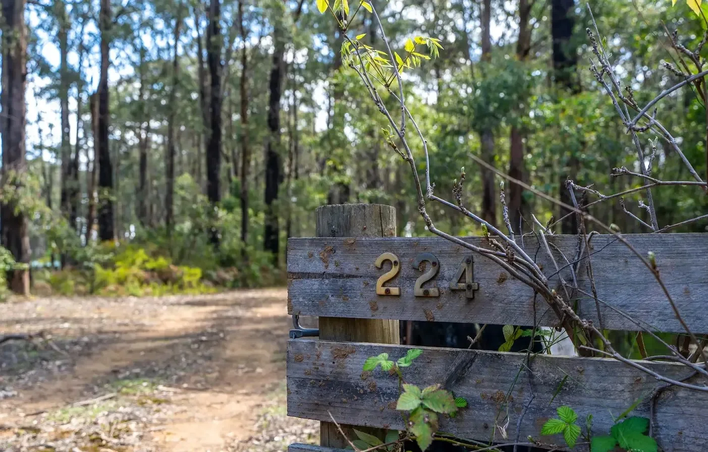 224 Edenvale Crescent, Kinglake West VIC 3757