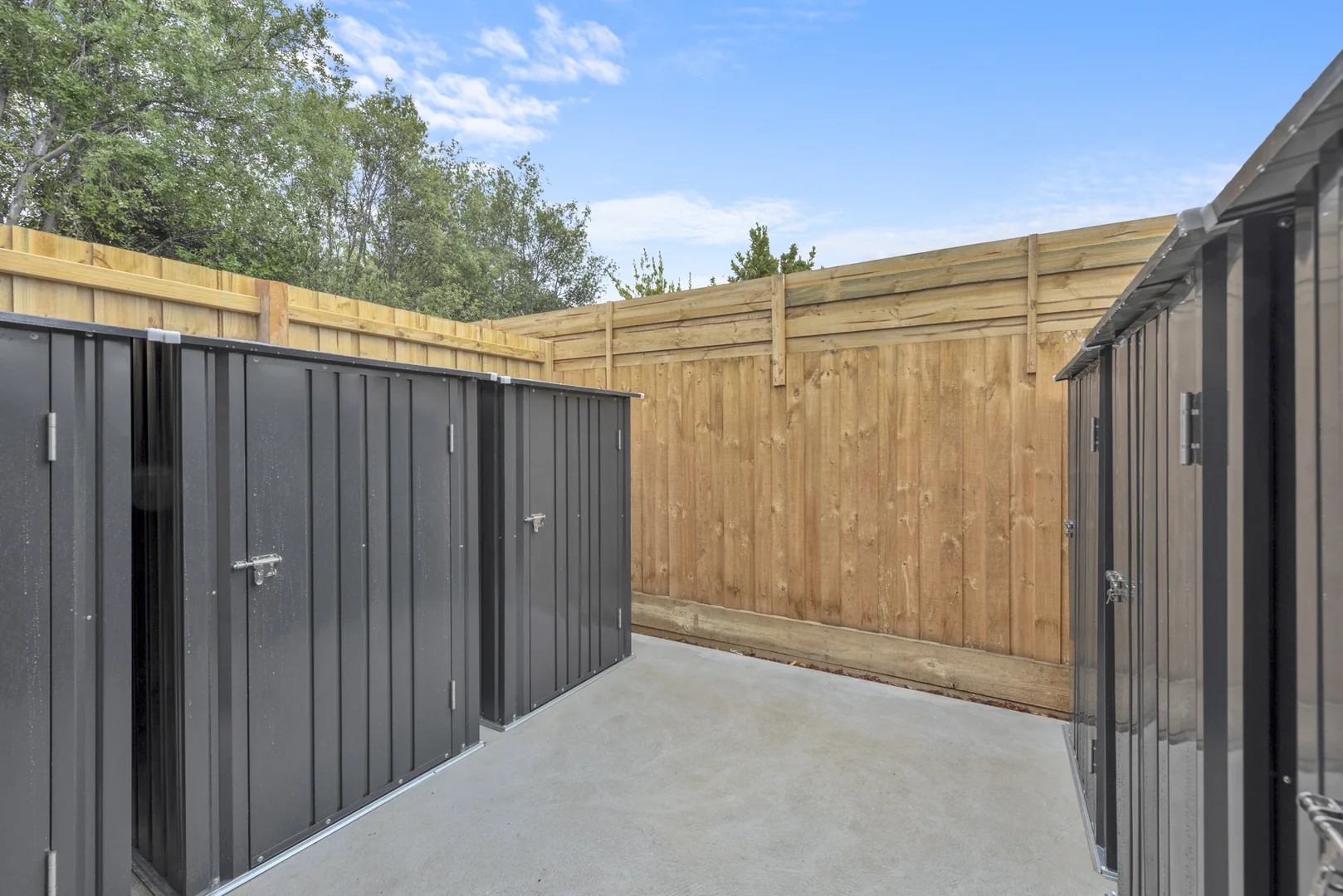 Additional image 5 of R1/45 Taylor Street, Cranbourne West VIC 3977