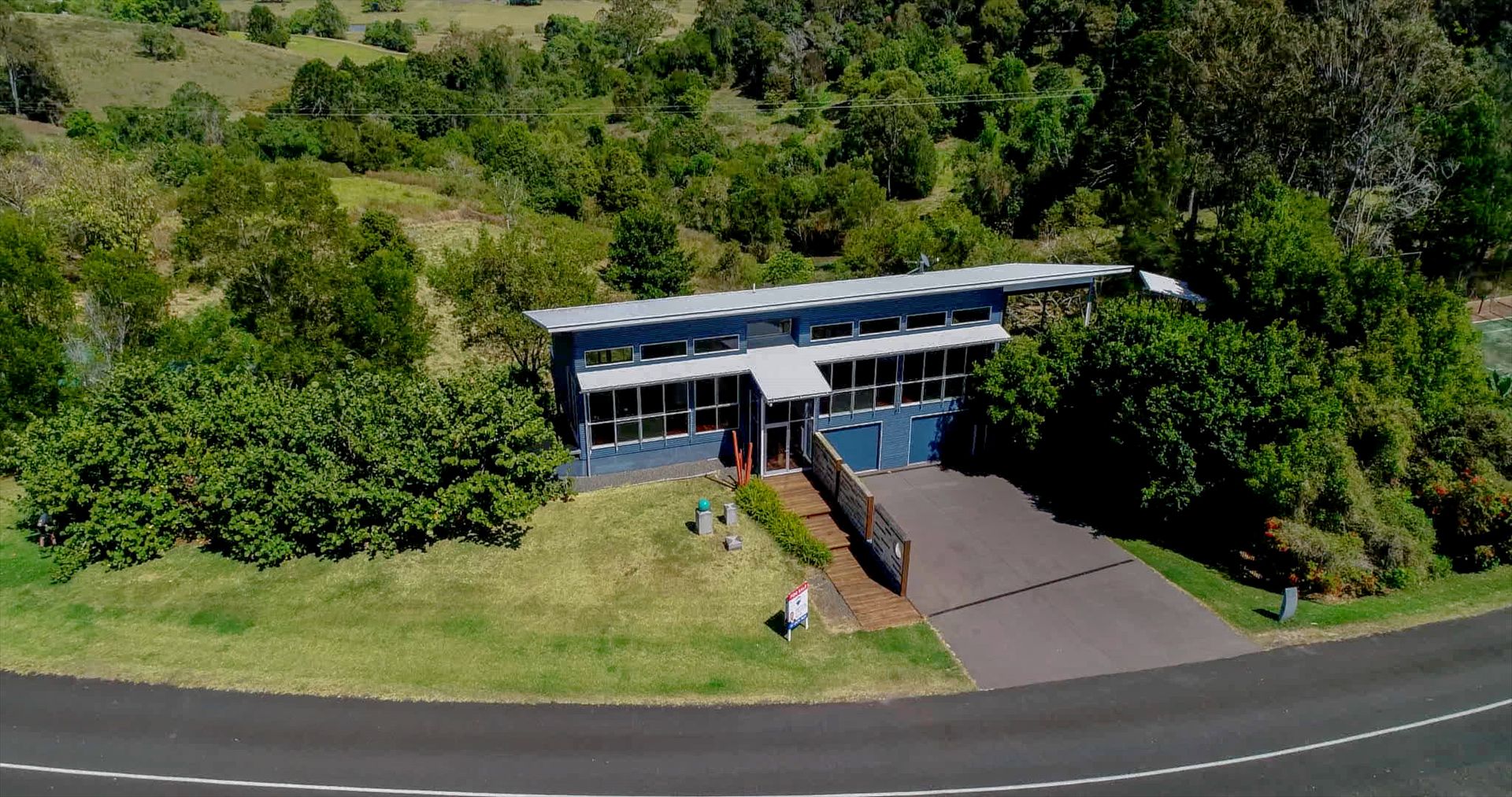 20 Thompson Road, Dulong QLD 4560